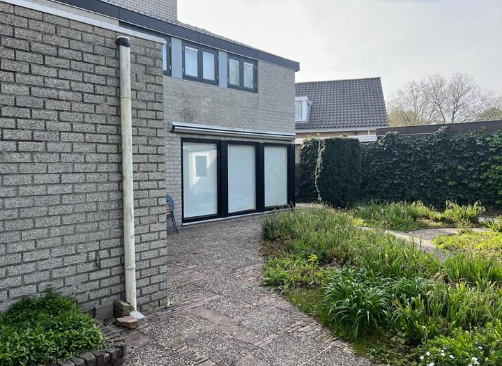 Foto 15 van Kruidenmeent 11