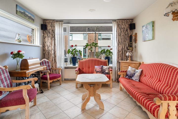 Foto 2 van Jonkheer van der Welstraat 62