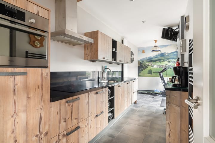 Foto 11 van Jonkheer van der Welstraat 62