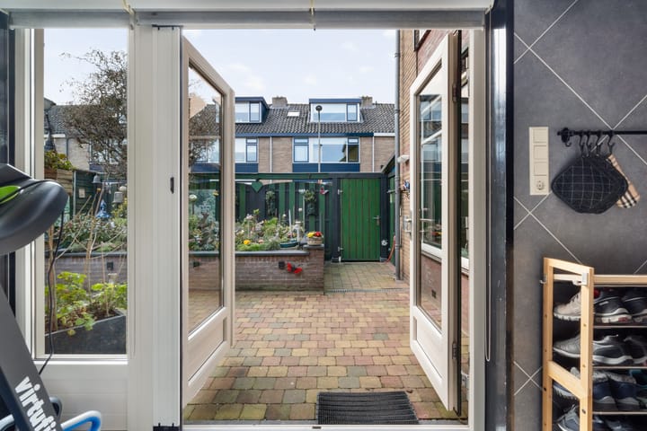 Foto 14 van Jonkheer van der Welstraat 62