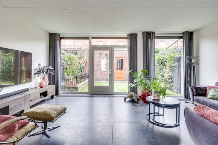 Foto 15 van Grasbloem 45