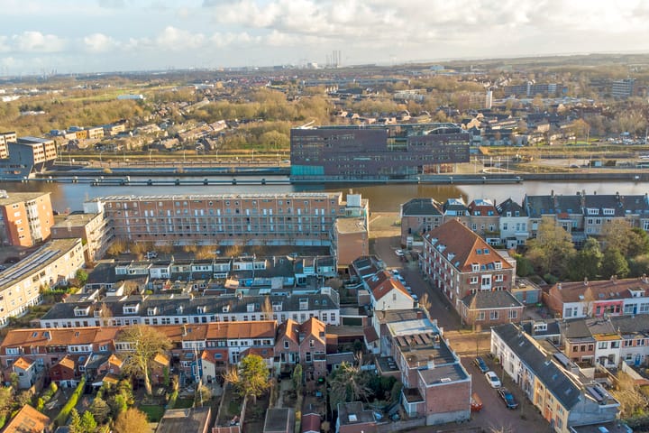 Photo 30 of Dokstraat 3