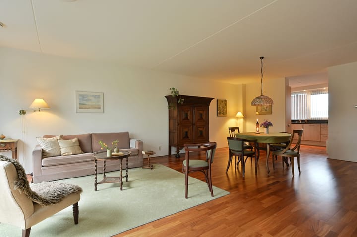 Foto 8 van Godelindeweg 1-A15