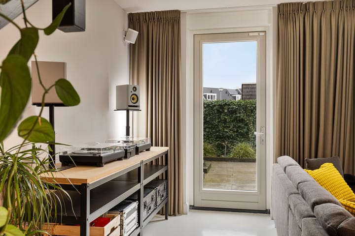 Foto 8 van Lauwerstraat 28