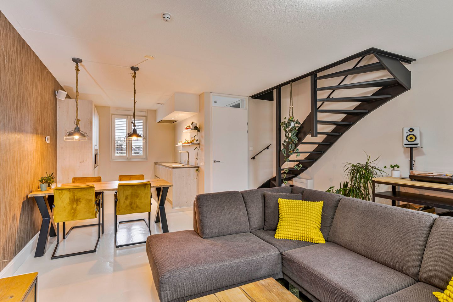 Foto 10 van Lauwerstraat 28