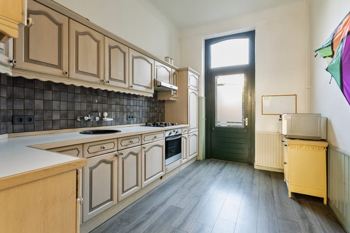 Foto 11 van Dokter Leurszijstraat 2