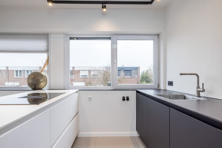 Foto 21 van van Merodestraat 21