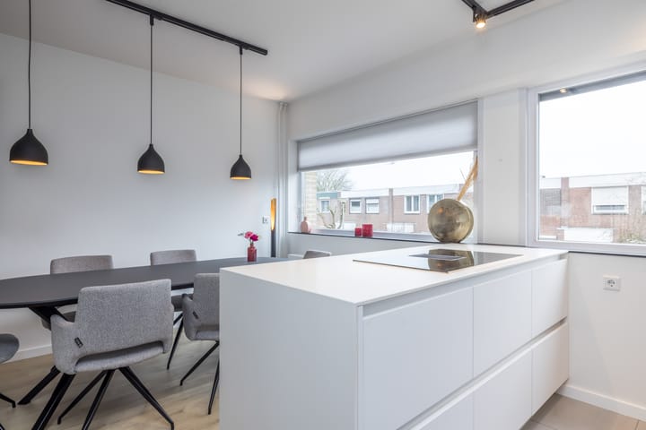 Foto 20 van van Merodestraat 21