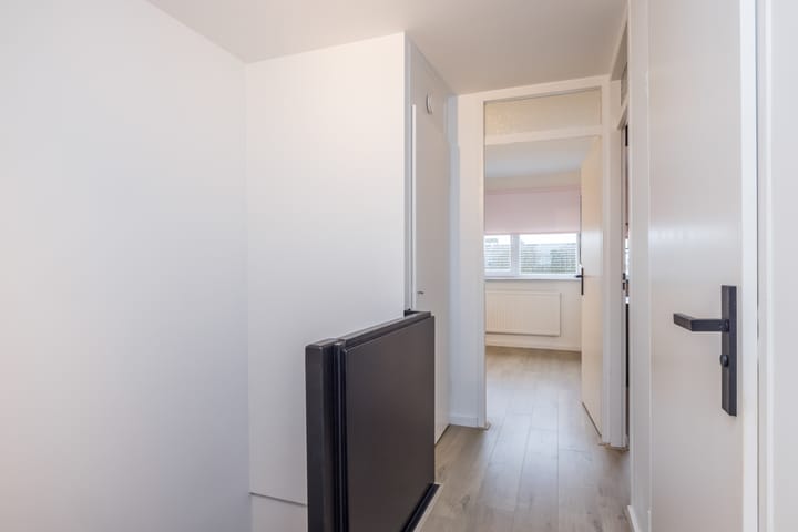 Foto 22 van van Merodestraat 21