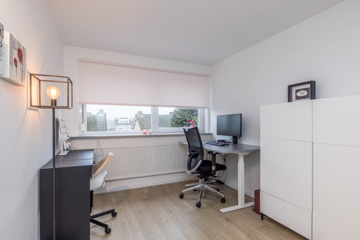 Foto 27 van van Merodestraat 21