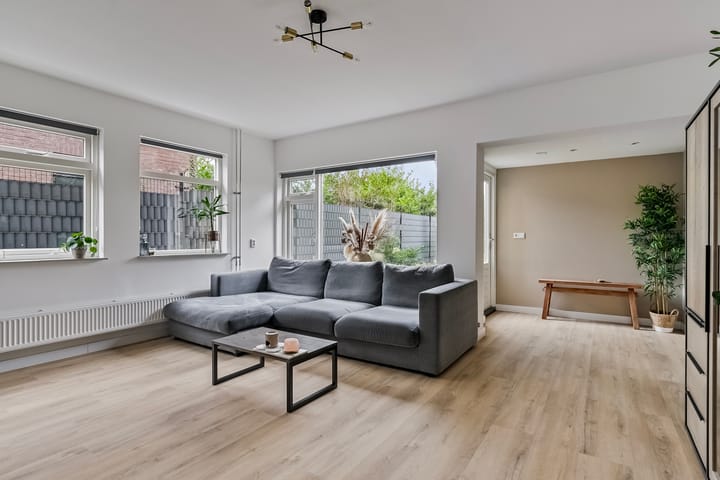 Foto 10 van Contrabas 22