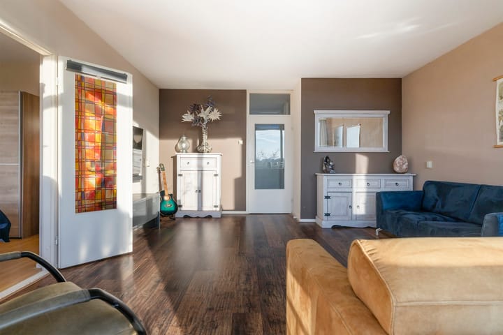 Foto 3 van Wiekslag 89