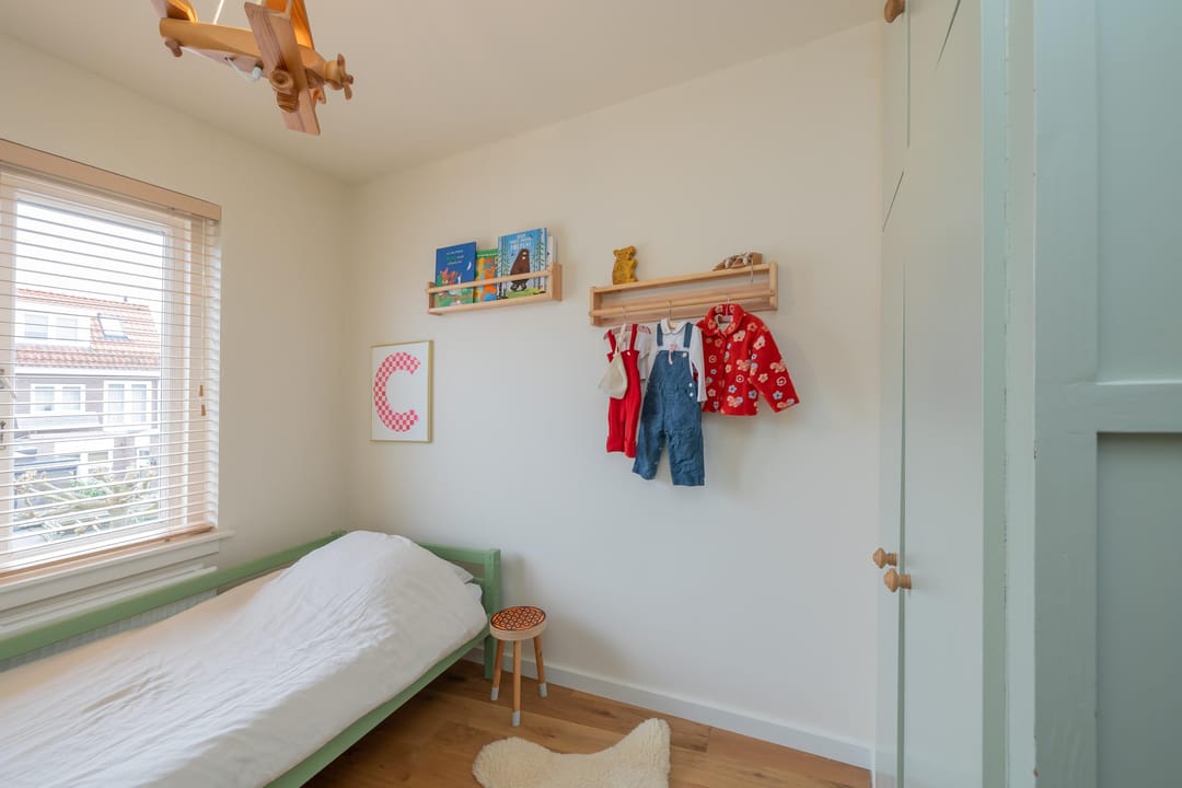 Foto 37 van Van Kinsbergenstraat 32