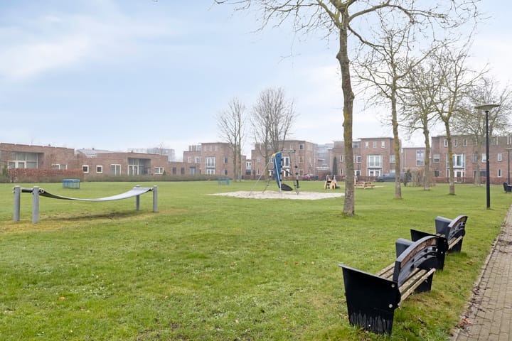 Foto 44 van Beyerinckstraat 12