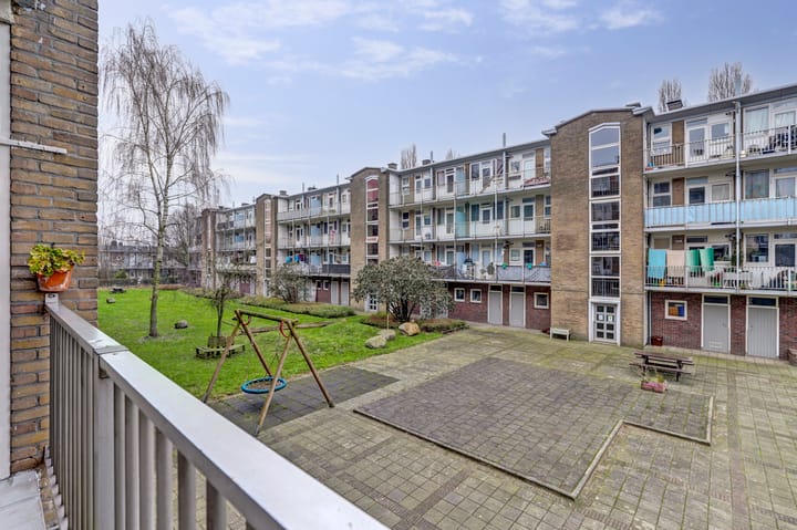 Foto 15 van Johan Wagenaarkade 83