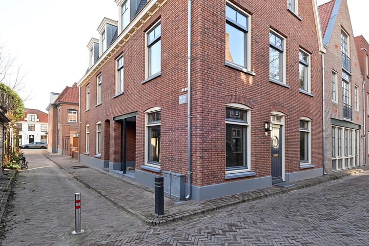 Bekijk foto van Raadhuisstraat 2 D