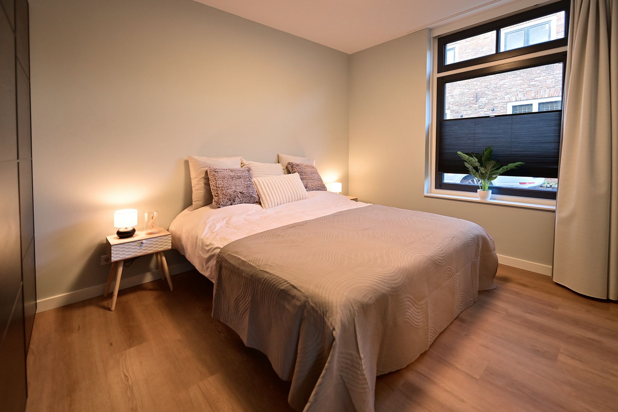 Foto 9 van Raadhuisstraat 2-D