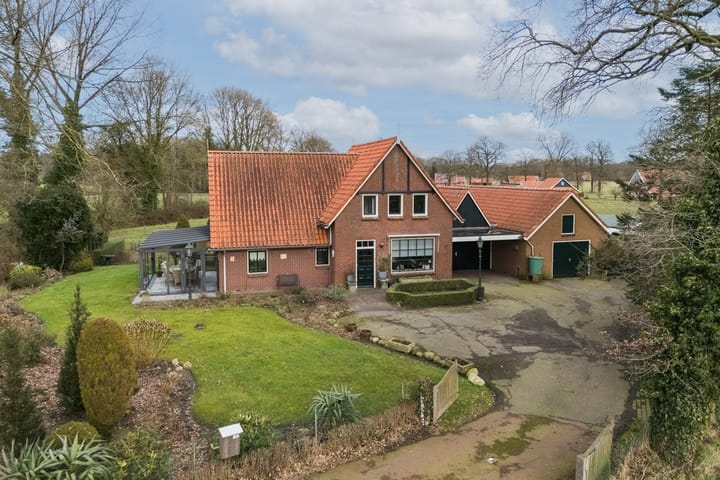 Photo 3 of Wittebergweg 2