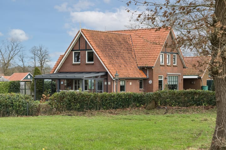 Photo 4 of Wittebergweg 2