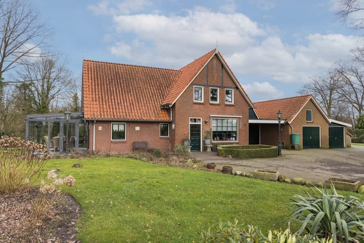 Photo 5 of Wittebergweg 2