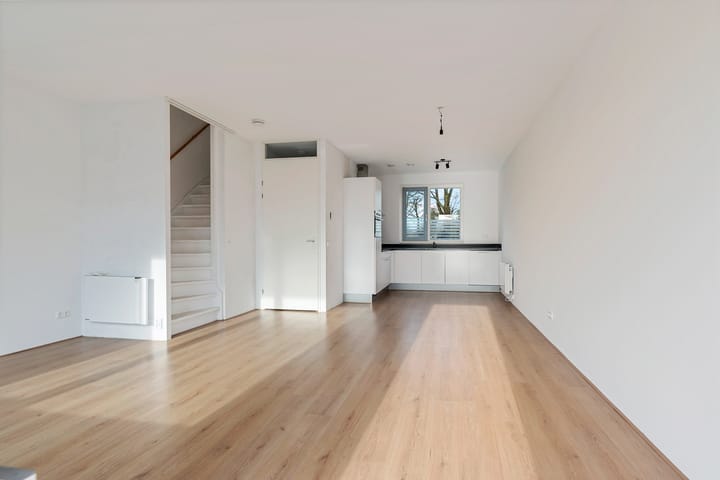 Photo 8 of De Veste 12 72