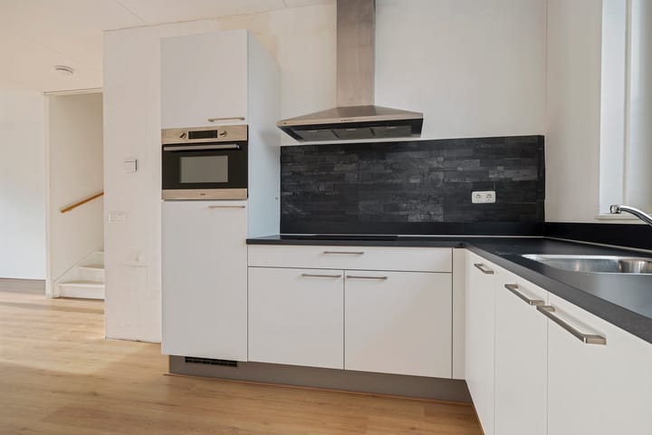 Photo 9 of De Veste 12 72