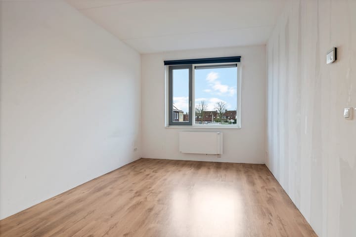 Photo 12 of De Veste 12 72