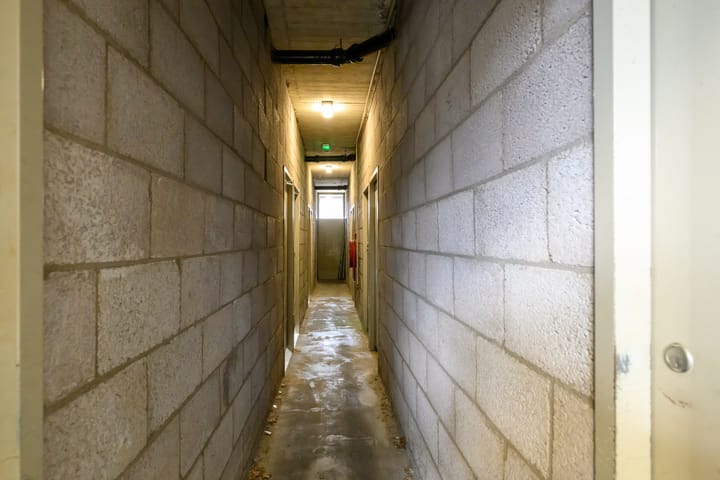 Photo 20 of Lekstraat 136