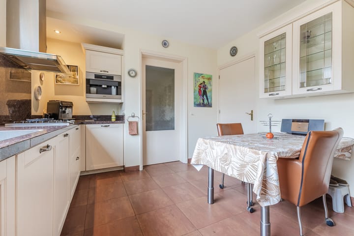 Foto 11 van Stationsstraat 44