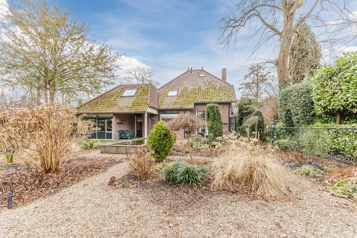 Foto 51 van Stationsstraat 44