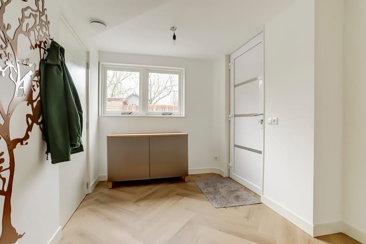 Foto 13 van Meidam 10