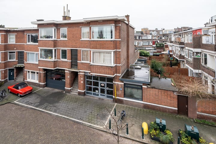 Photo 18 of Vierhoutenstraat 4