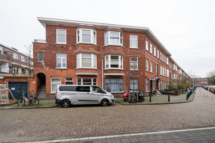 Photo 23 of Vierhoutenstraat 4