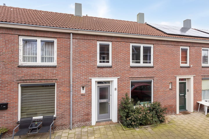 View photo of Meidoornstraat 8