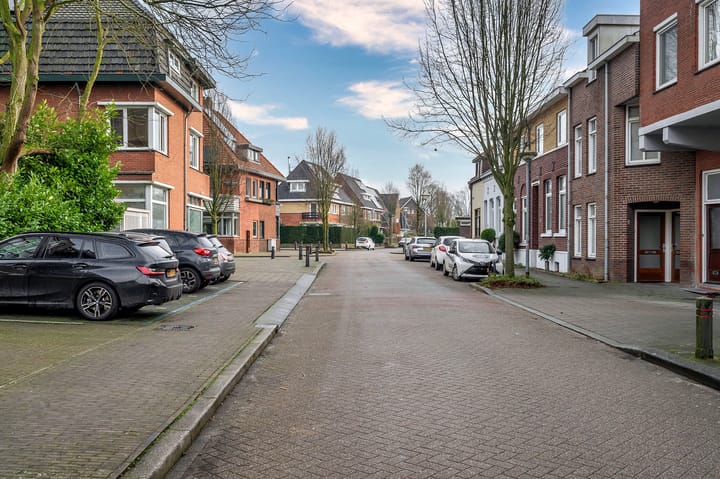 Foto 30 van Panhuisstraat 57