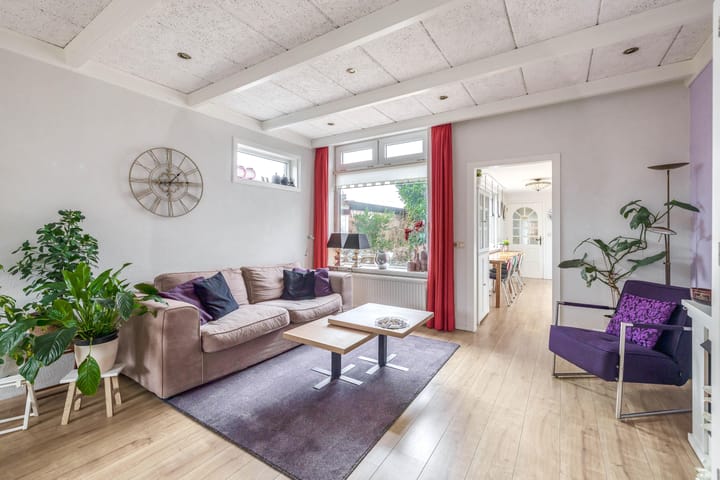 Photo 8 of Prins Bernhardstraat 43