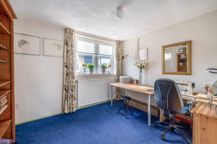 Photo 27 of Prins Bernhardstraat 43