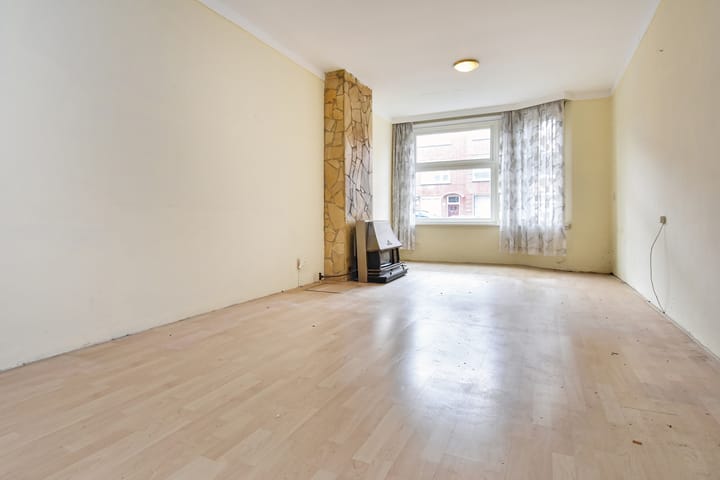 Photo 4 of Oudemansstraat 316