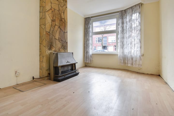 Photo 5 of Oudemansstraat 316