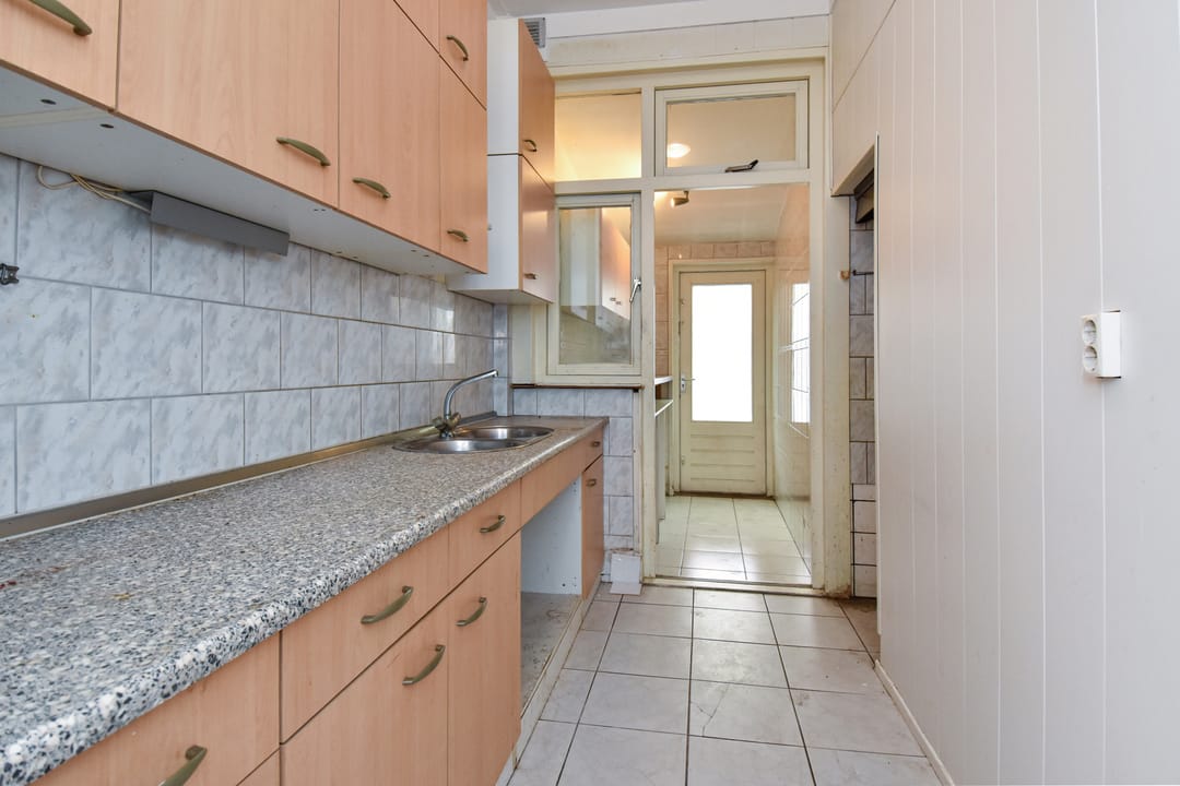 Photo 16 of Oudemansstraat 316