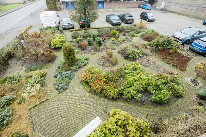 Foto 21 van Sperwerlaan 143