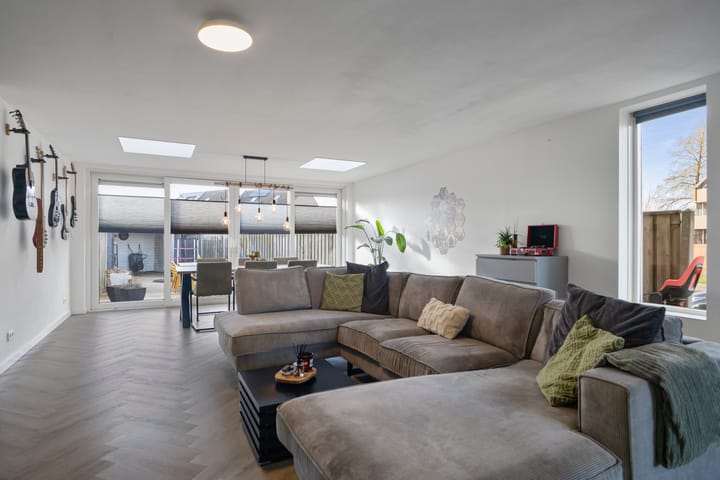 Photo 6 of Doorzwin 5036