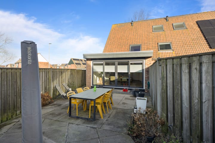 Photo 11 of Doorzwin 5036