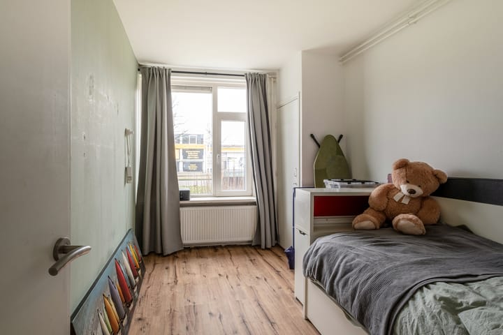 Foto 14 van Gronausestraat 1129