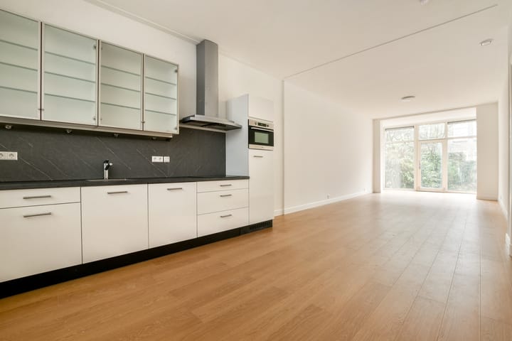 Uithoornstraat 49-H