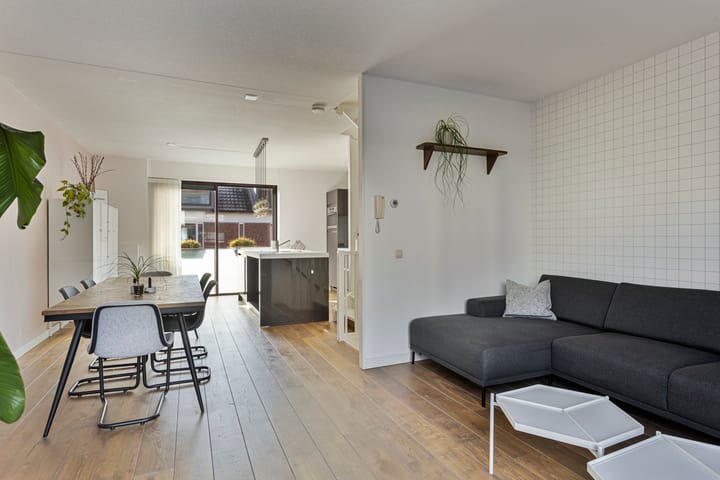 Foto 2 van Planciusstraat 6