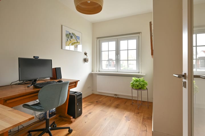 Foto 17 van Roemer Visscherlaan 1