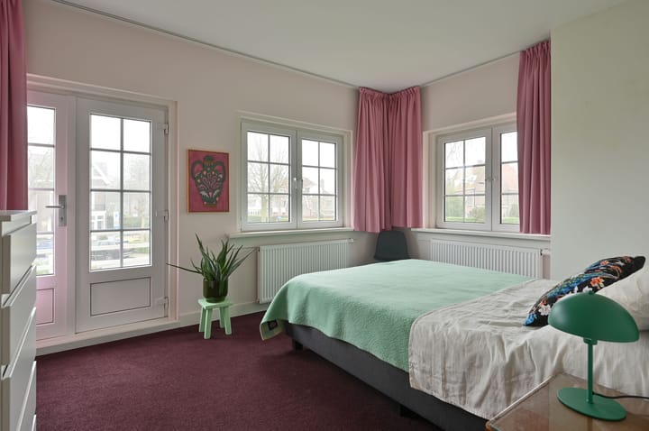 Foto 18 van Roemer Visscherlaan 1