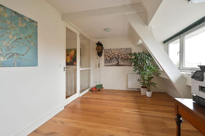 Foto 26 van Roemer Visscherlaan 1