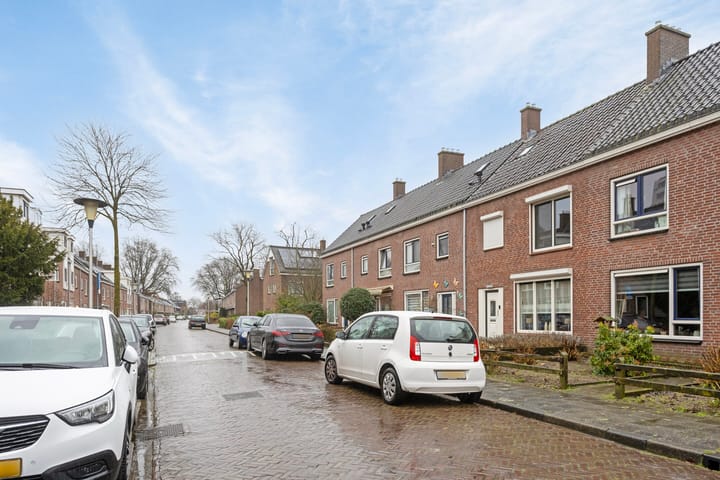 Foto 9 van Rubensstraat 10